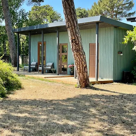Moss And Pines By The Sea With Private Parking Σπίτι διακοπών *
